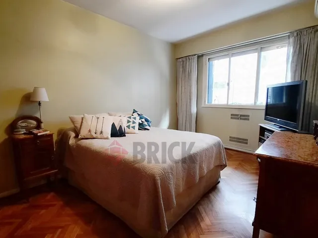 SALGUERO, JERONIMO al 2100 Piso 3 9