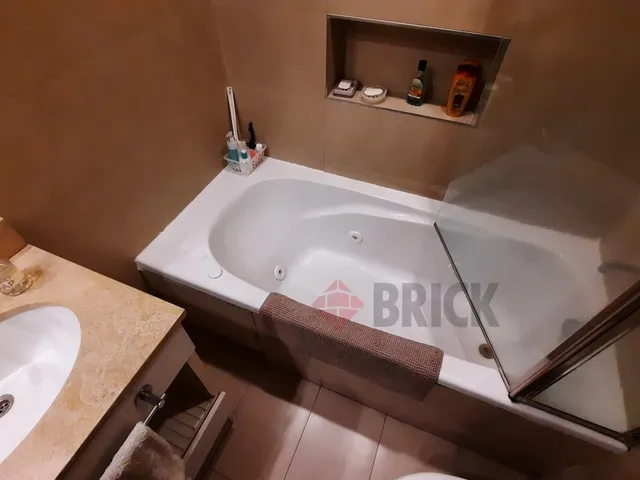 SALGUERO, JERONIMO al 2100 Piso 3 15