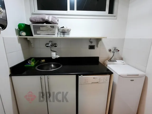 SALGUERO, JERONIMO al 2100 Piso 3 24