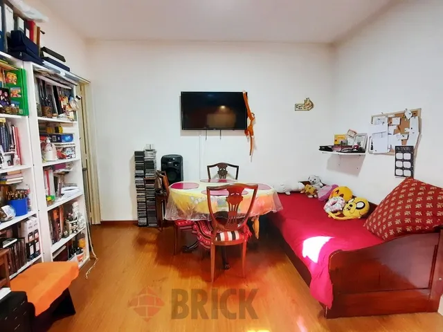 BOGOTA al 1600 Piso 4 1