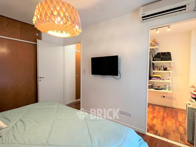 JUNCAL al 2700 Piso PB 27