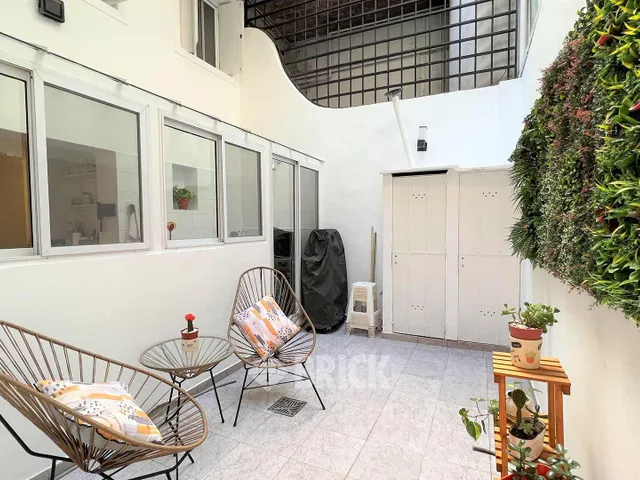 JUNCAL al 2700 Piso PB 7