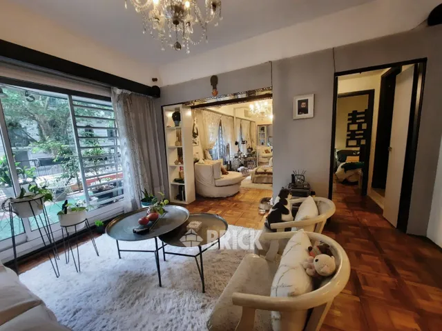LAS HERAS GENERAL AV. al 2600 Piso 1 3