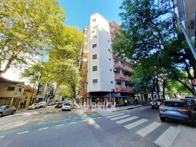 ACUÑA DE FIGUEROA, FRANCISCO al 1000 17