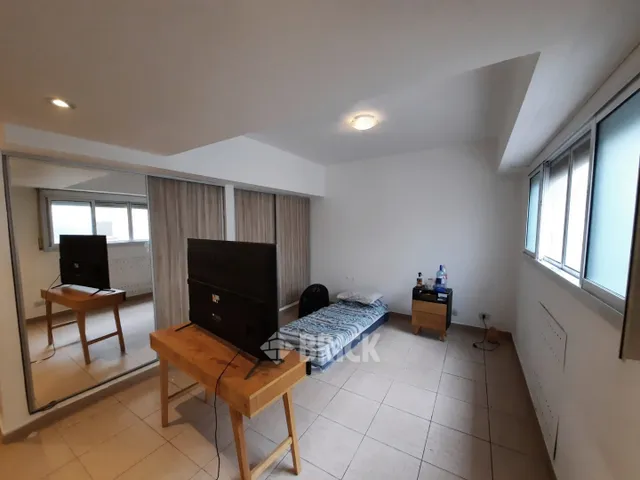 CORDOBA, AV. al 2400 Piso 1 1