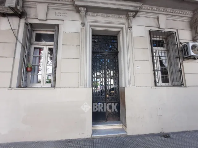 INDEPENDENCIA, AV. al 1200 Piso 1 25