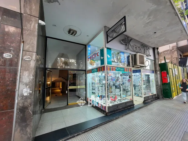 SANTA FE AV. al 3300 Piso 11 15