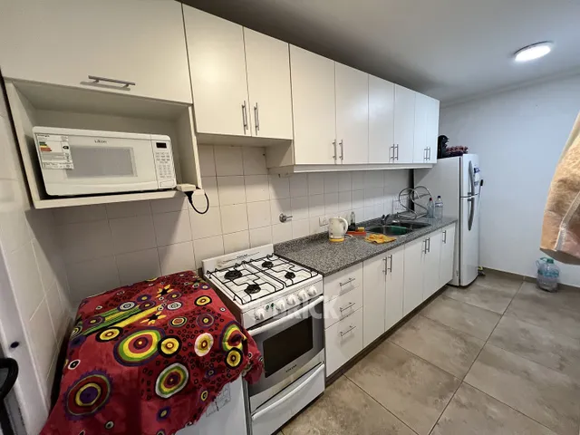 ARANGUREN, JUAN F., DR. al 1800 Piso 1 17