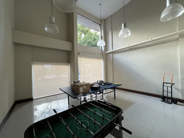 ARANGUREN, JUAN F., DR. al 1800 Piso 1 34