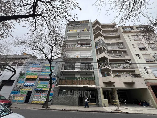SARMIENTO al 4000 Piso 6 24