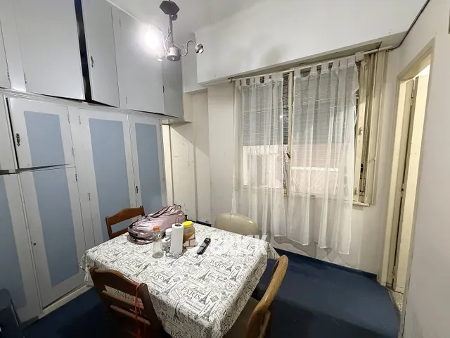 JAURES, JEAN al 800 Piso PB 3