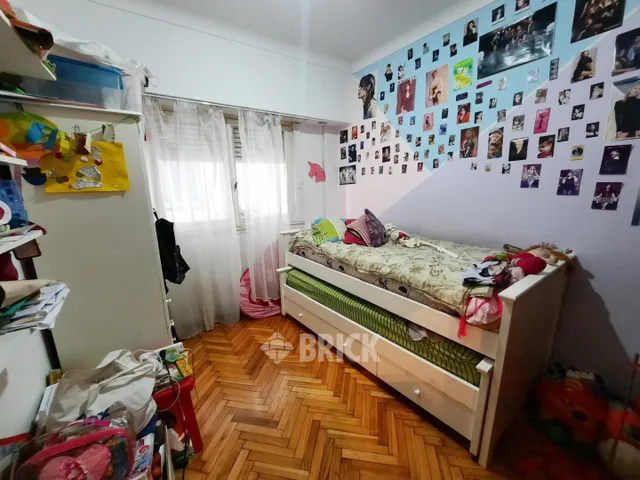 RIVADAVIA AV. al 2000 Piso 8 16