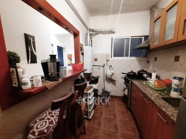 RIVADAVIA AV. al 2000 Piso 8 7