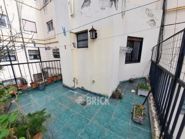 SANTA FE AV. al 2500 Piso 12 33