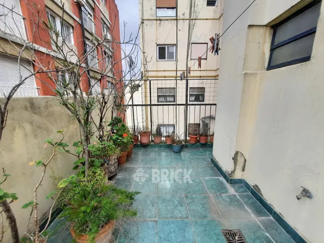SANTA FE AV. al 2500 Piso 12 34