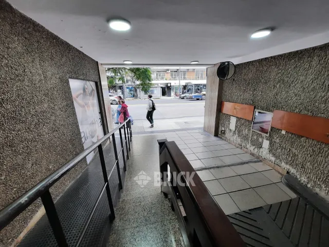 SANTA FE AV. al 2500 Piso 12 44