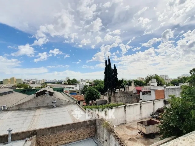 COBO, AV. al 1400 Piso 3 15