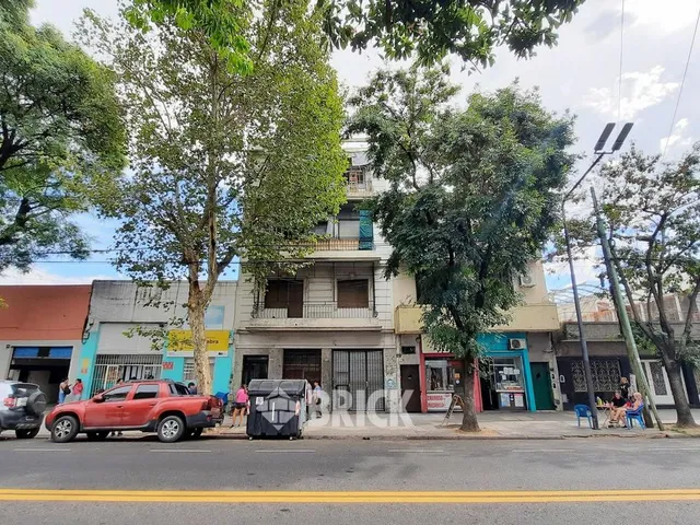COBO, AV. al 1400 Piso 3 21