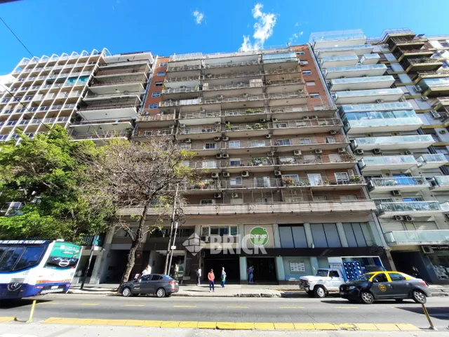SANTA FE AV. al 4900 Piso 6 50