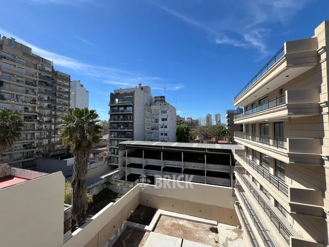 ALVAREZ, DONATO, T. GRAL. al 300 Piso 5 11