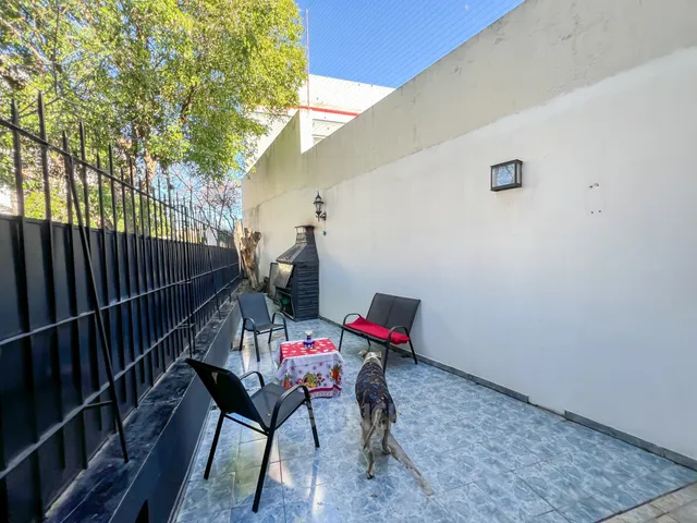 DOBLAS al 1700 Piso PB 13