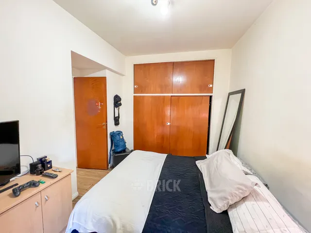 DOBLAS al 1700 Piso PB 20