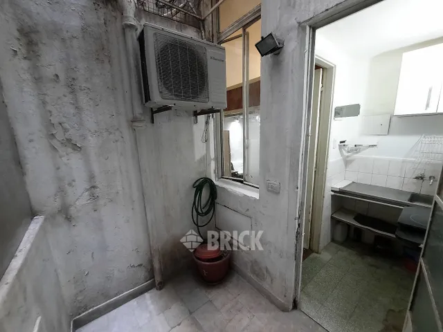 TUCUMAN al 600 Piso PB 19