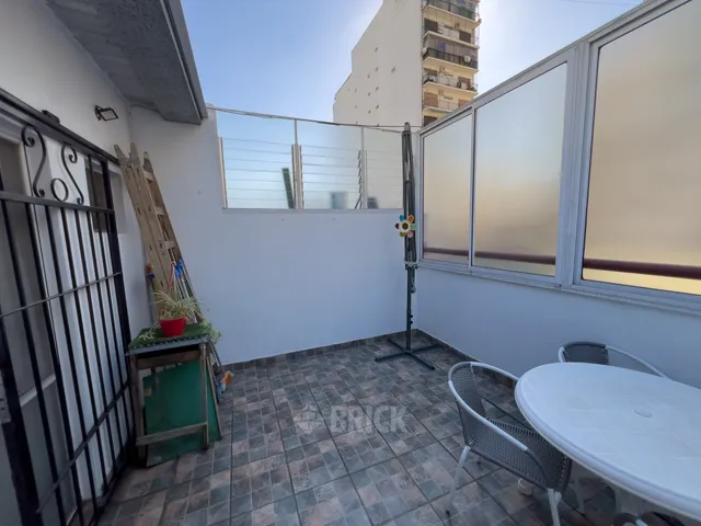 RIVADAVIA, AV. al 3800 Piso 1 15