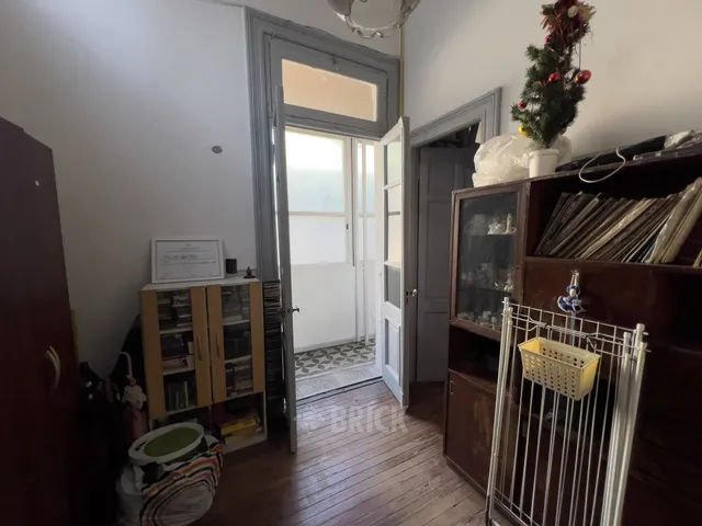 RIVADAVIA, AV. al 3800 Piso 1 4