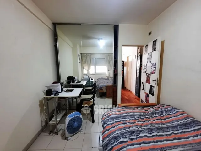 URIBURU JOSE E., PRES. al 500 Piso 6 18