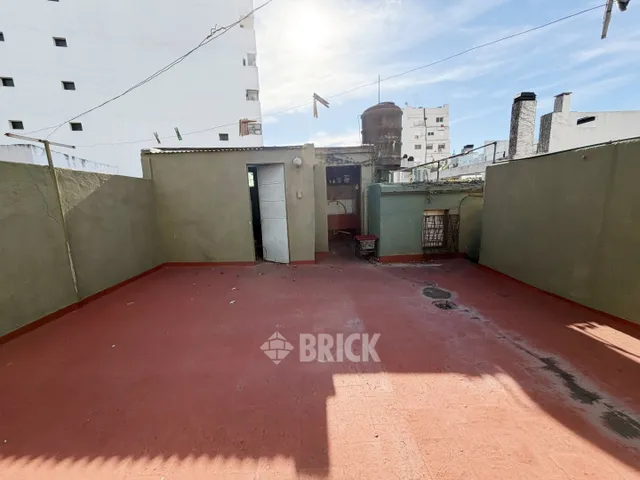 ALVAREZ, JULIAN al 1100 Piso 1 21