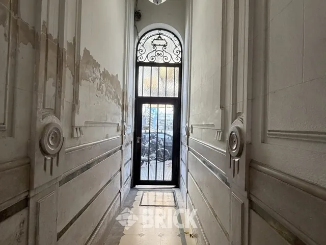 ALVAREZ, JULIAN al 1100 Piso 1 31