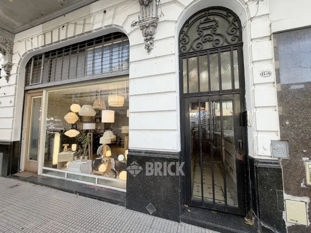 ALVAREZ, JULIAN al 1100 Piso 1 32