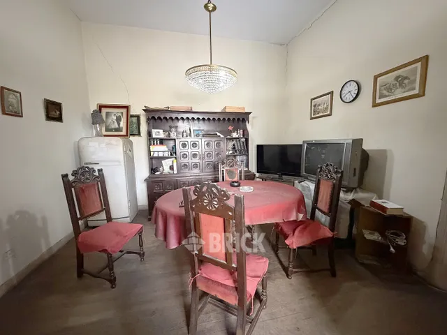 ALVAREZ, JULIAN al 1100 Piso 1 8