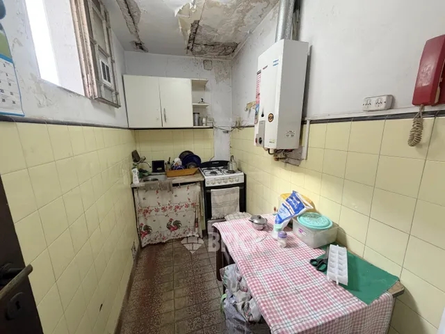 ALVAREZ, JULIAN al 1100 Piso 1 9