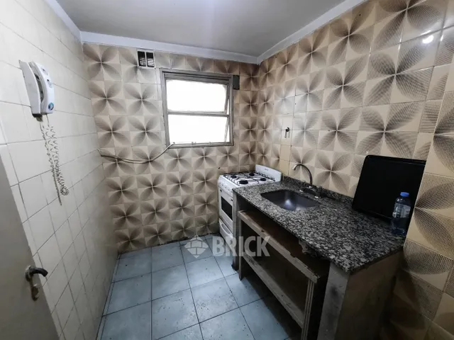 VIAMONTE al 2200 Piso PB 12