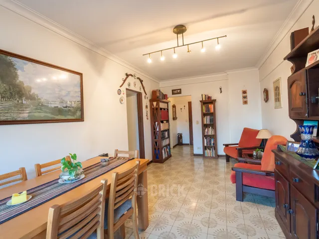 FRANKLIN al 2400 Piso 1 5