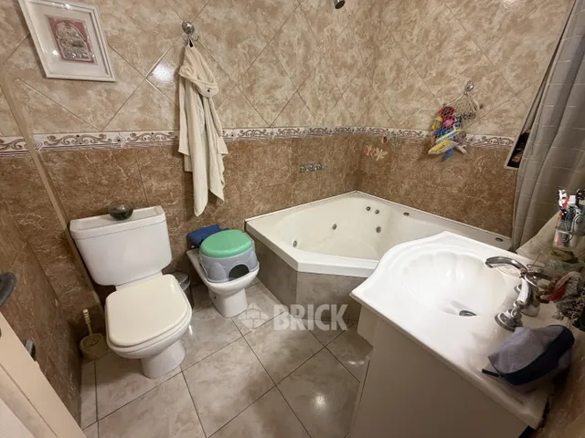 ENTRE RIOS, AV. al 1600 Piso 1 14