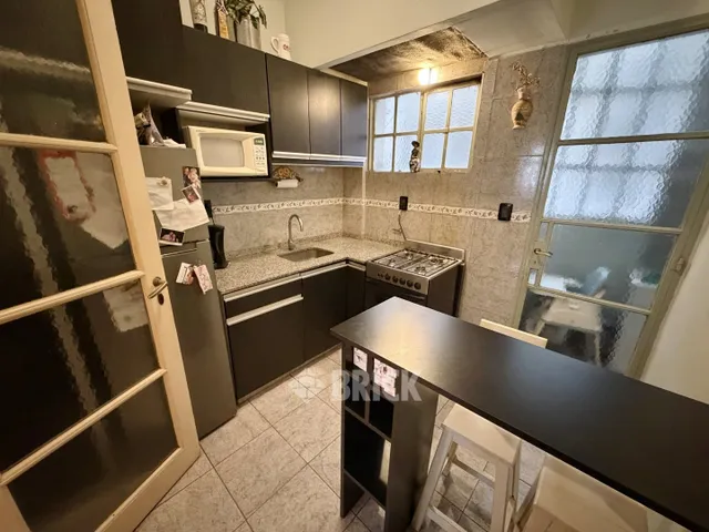 ENTRE RIOS, AV. al 1600 Piso 1 24
