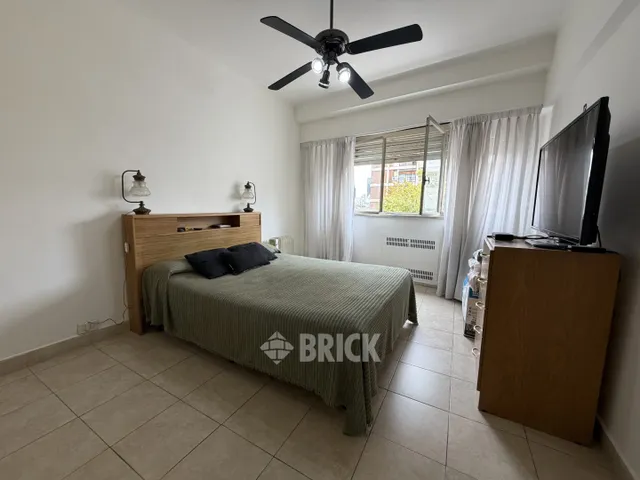 MAIPU al 700 Piso 8 12