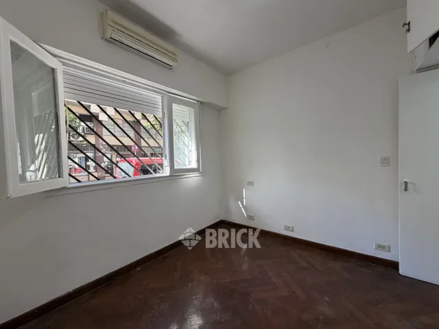 SOLIS al 800 Piso PB 9