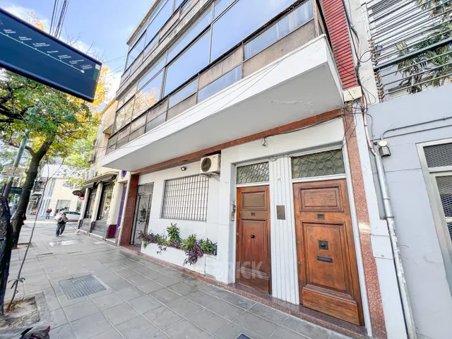 ALVAREZ THOMAS, AV. al 800 Piso PB 17