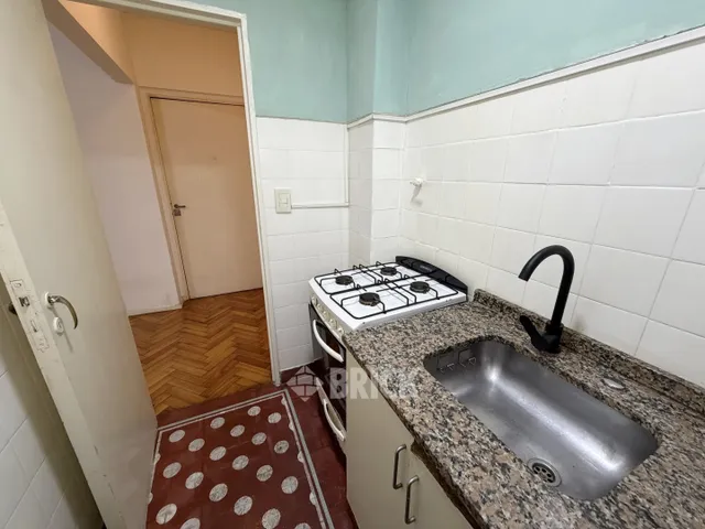 SUIPACHA al 700 Piso 4 12