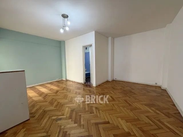 SUIPACHA al 700 Piso 4 3