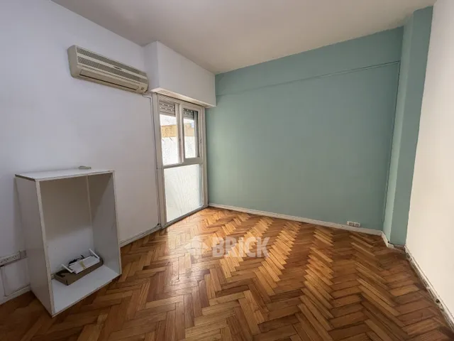 SUIPACHA al 700 Piso 4 4