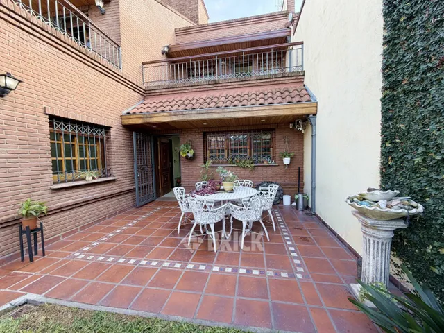 CORDOBA al 1200 24
