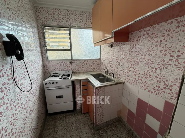 AZCUENAGA al 1900 Piso 2 18