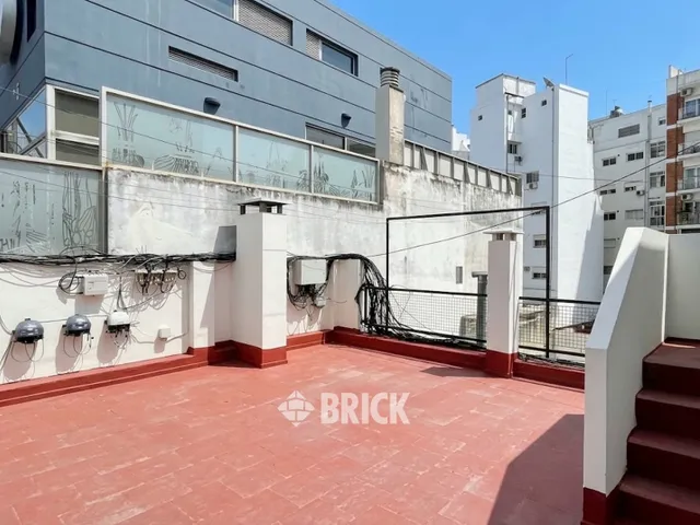AZCUENAGA al 1900 Piso 2 23
