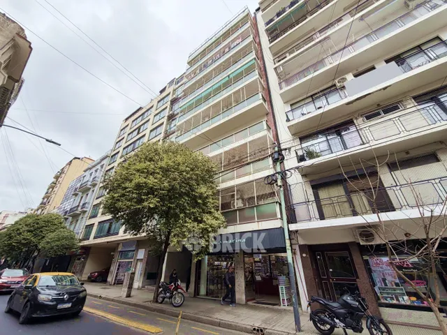URIBURU, JOSE EVARISTO al 400 Piso 1 25