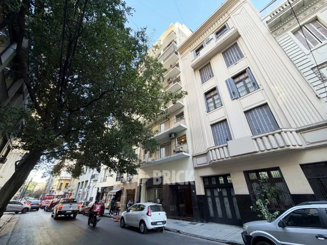 VIAMONTE al 1400 Piso 5 18